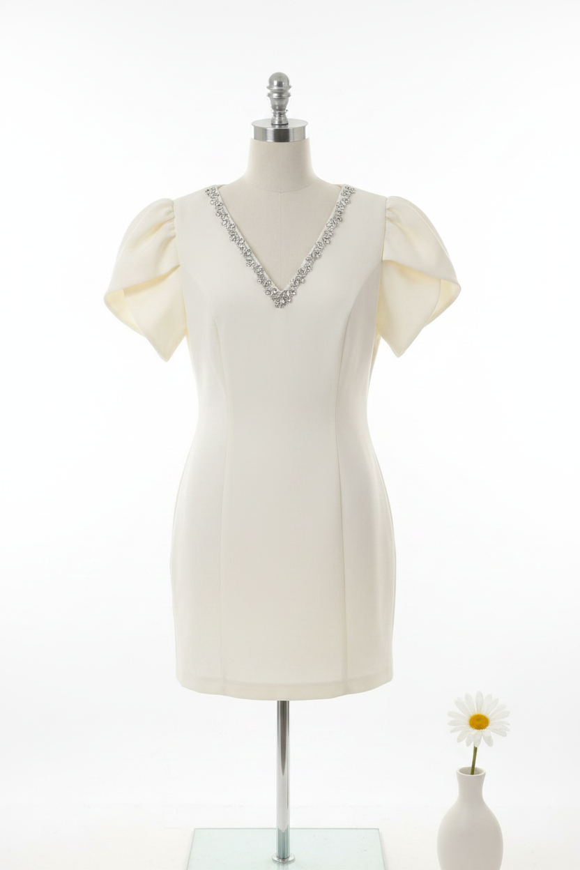 Sukienka mini z bufiastymi rękawami i kryształowym dekoltem | 3 kolory