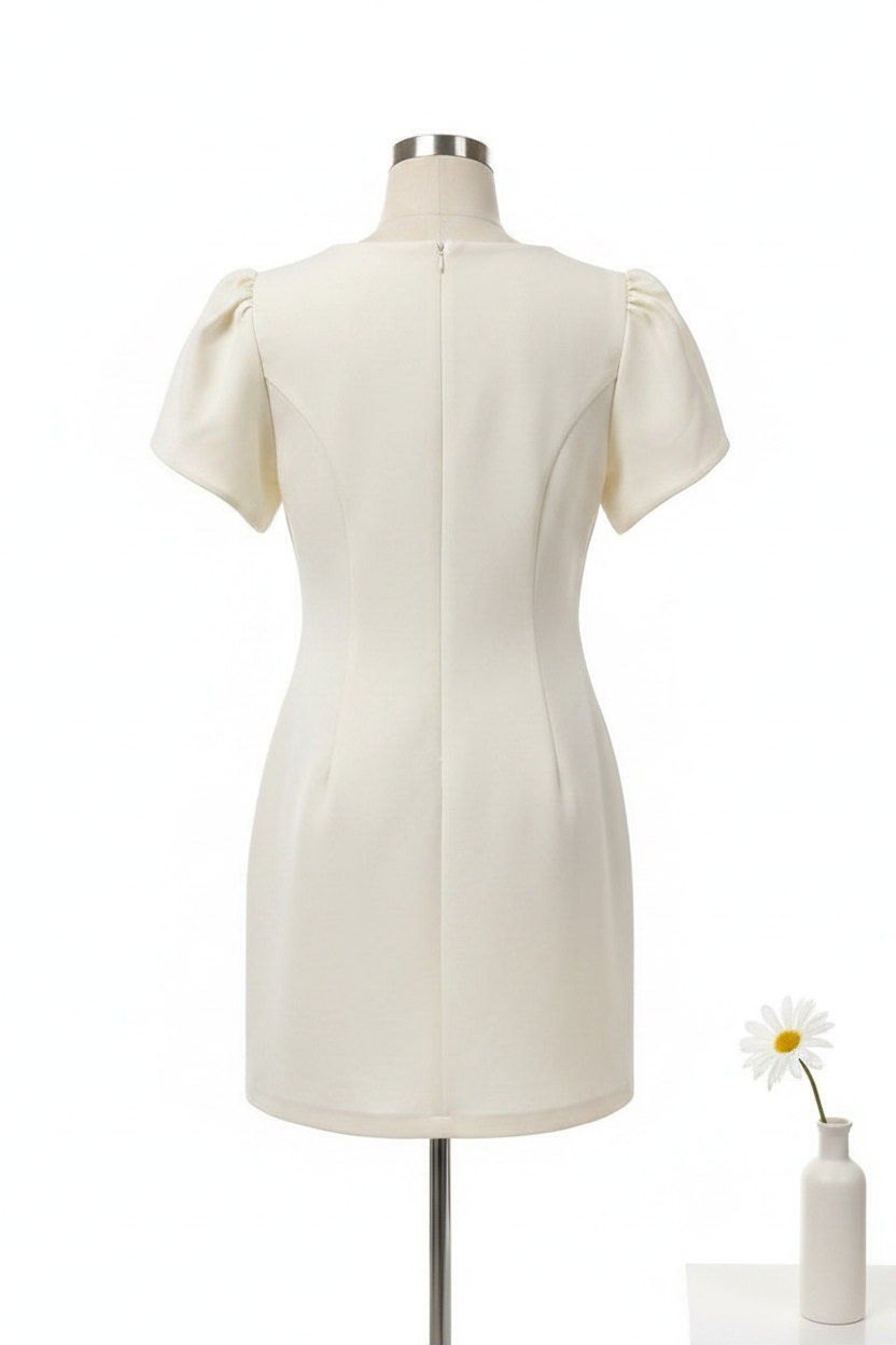 Sukienka mini z bufiastymi rękawami i kryształowym dekoltem | 3 kolory